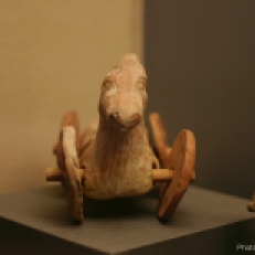horse-doll-ancient-toys-collection-cinquantenaire-museum
